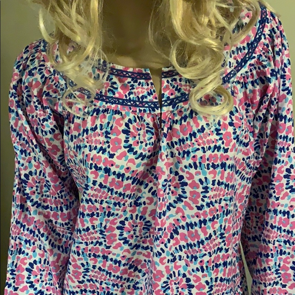 Women lily Pulitzer top - Picture 2 of 7